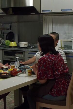 Julia MEYD-906: Vợ nông thôn cuồng nhiệt, ân ái không hồi kết