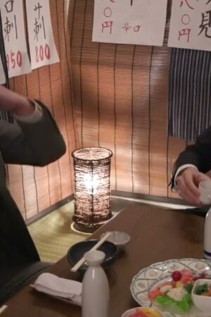 Mei Itsukaichi và MEYD-831: Thư ký cuồng dâm, nuốt trọn mọi thứ không kiêng nể