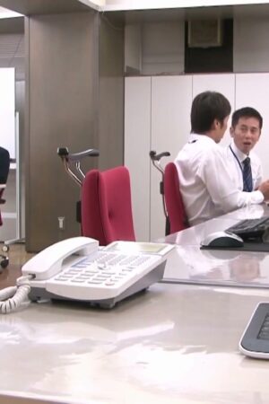 Akiho Yoshizawa cuồng nhiệt cùng SNIS-307: Sếp nữ đêm ngày bùng cháy!