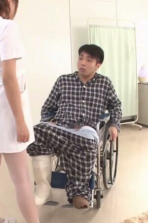 Sachiko Akiyama trong MIDE-221: Y tá cuồng nhiệt không che.